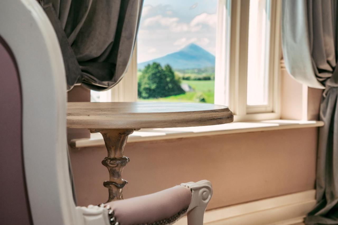 Westport Country Lodge Hotel المظهر الخارجي الصورة